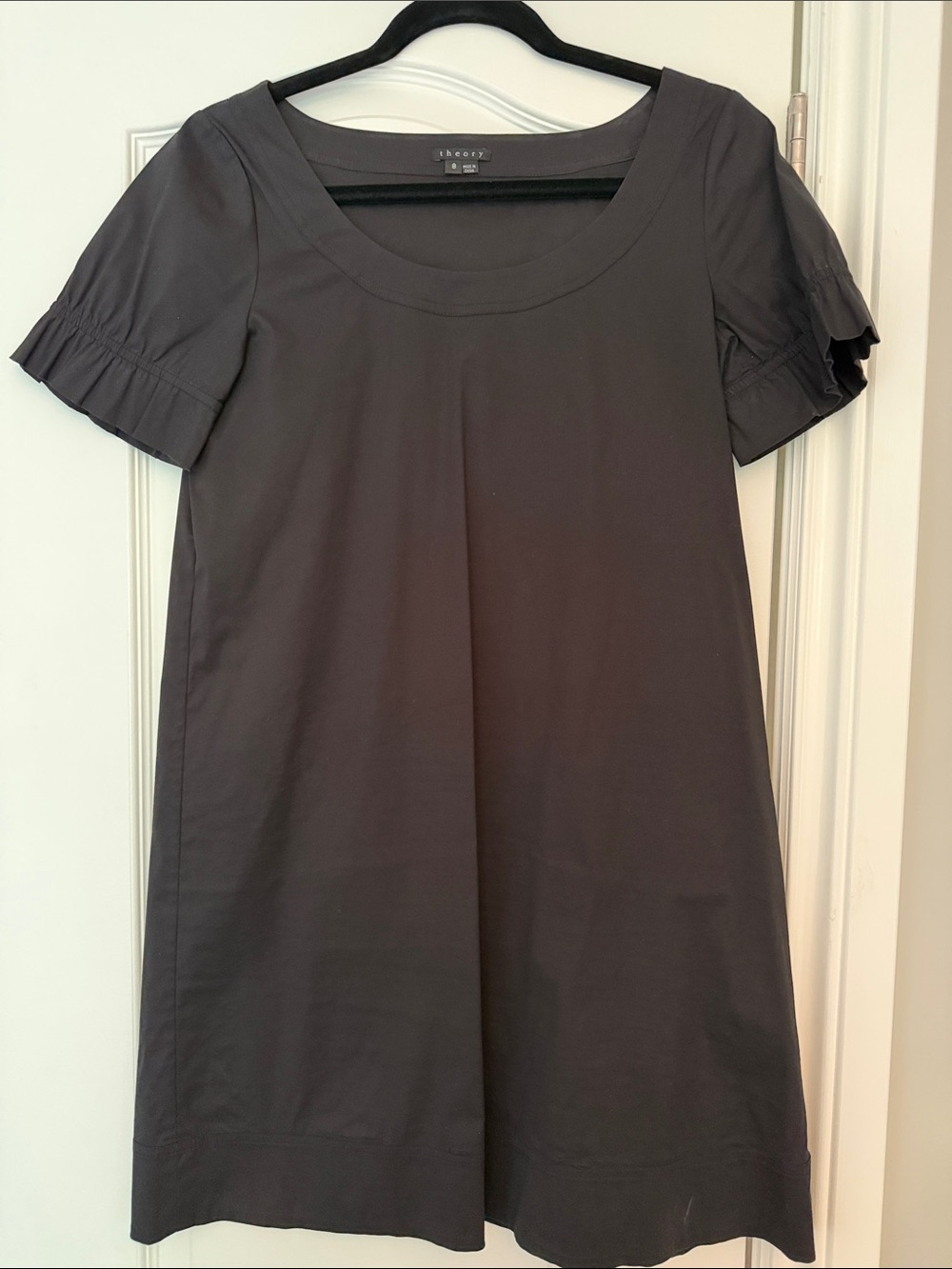 Theory Black dress with frilly sleeve